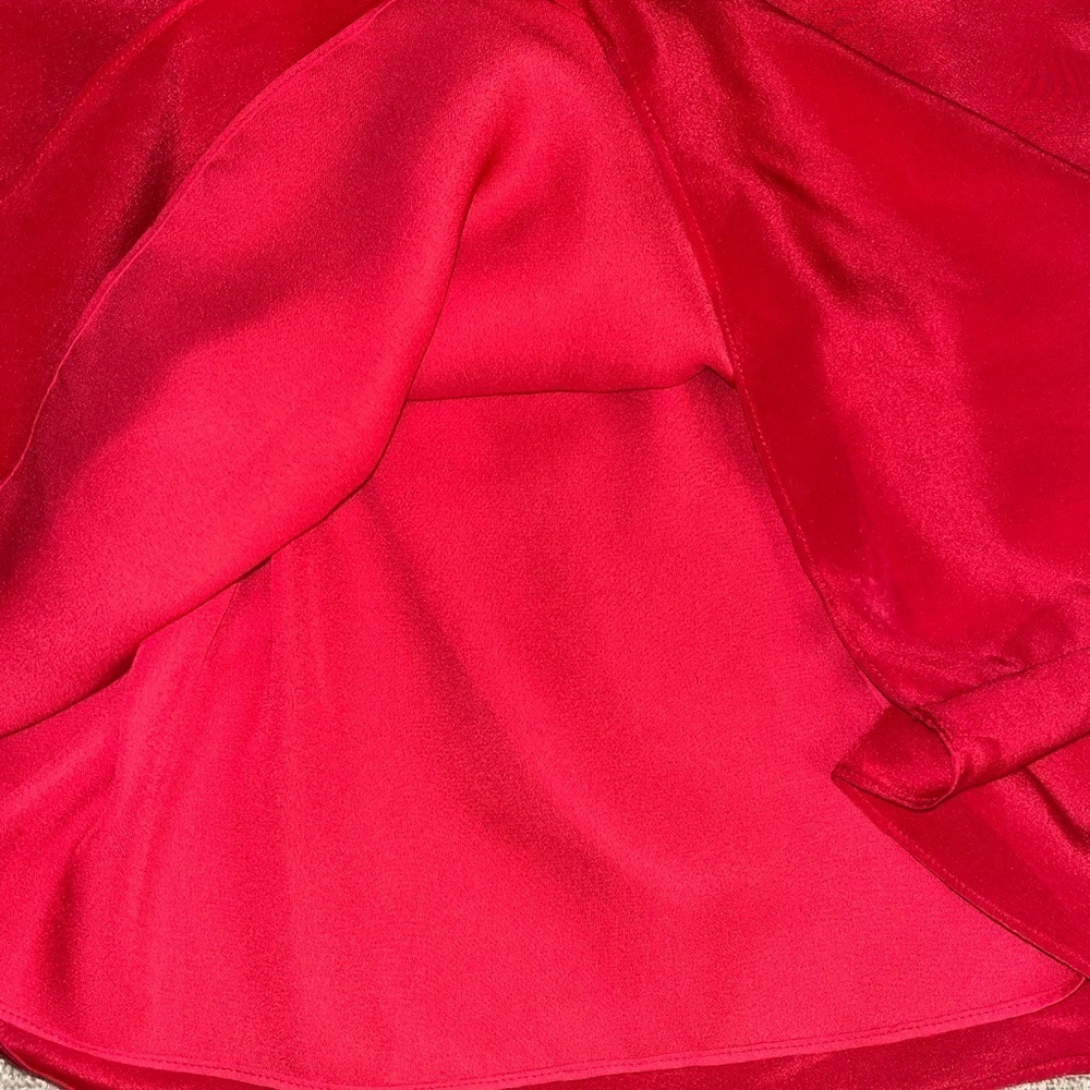 Suzi Chin for Maggy Boutique 100% Silk soft red ruffled dress - Picture 11 of 12